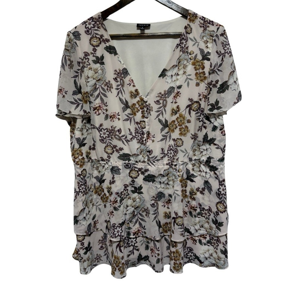 Torrid Blouse Women 2X Blush Pink Floral Short Sleeve Peplum Ruffle Hem Romantic